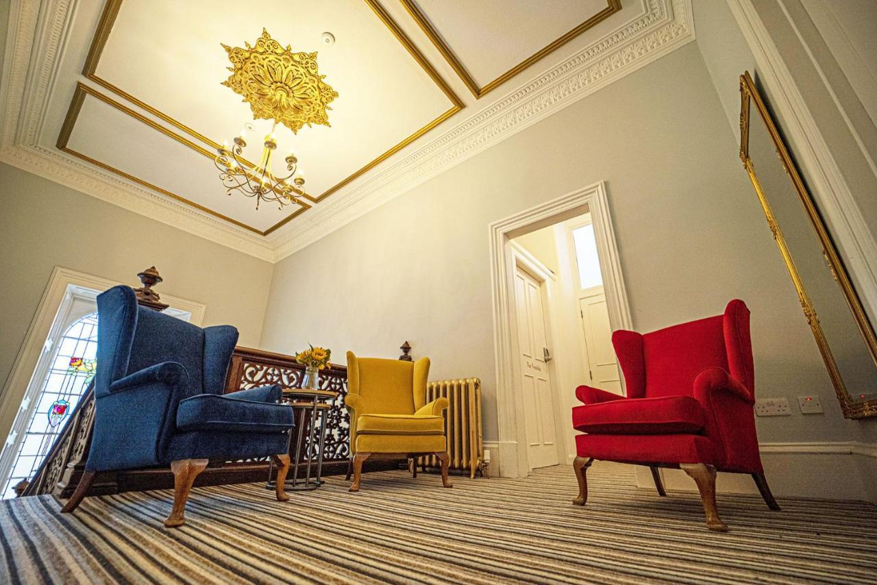 فندق The Clarendon دندي المظهر الخارجي الصورة